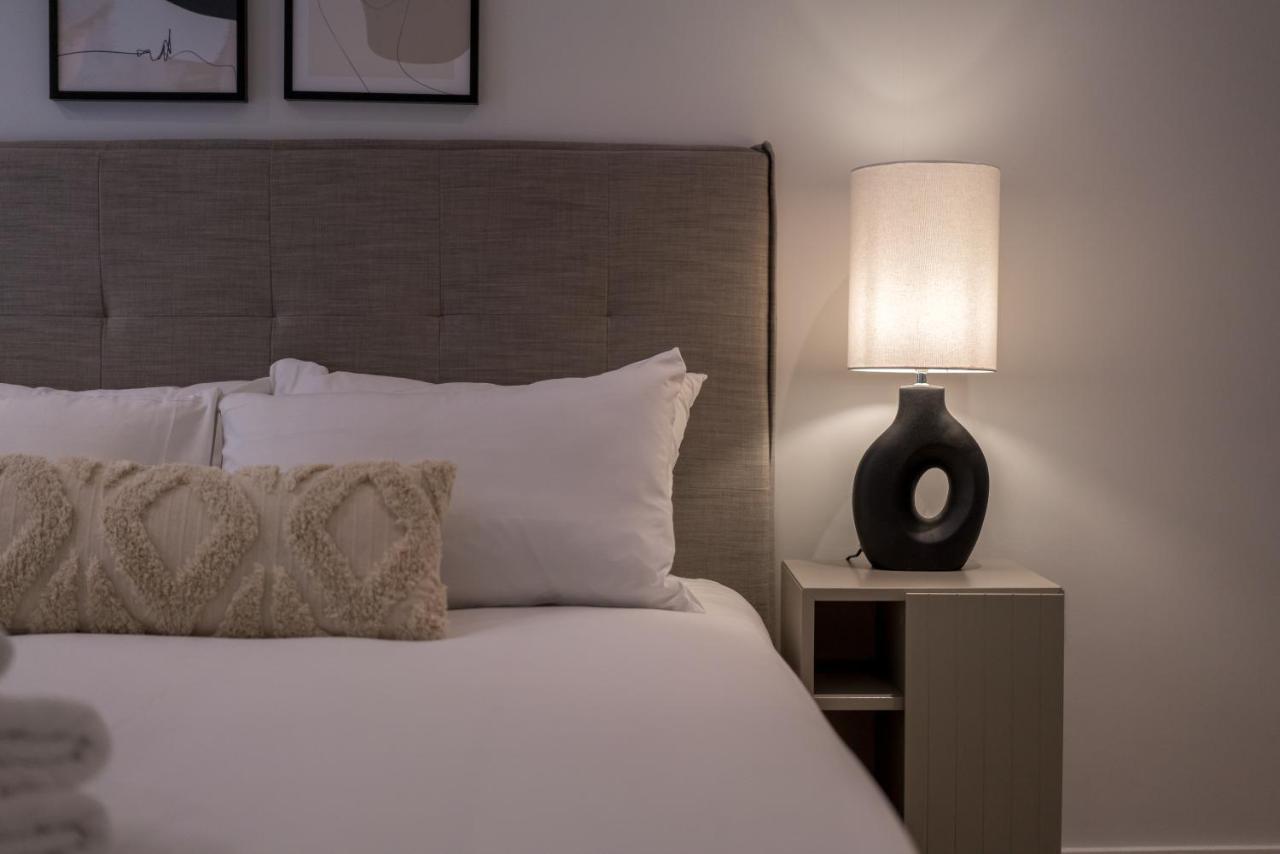 Semesterbostad Joivy Stylish 3 Bed, 3 Bath House With Private Courtyard In Chelsea *