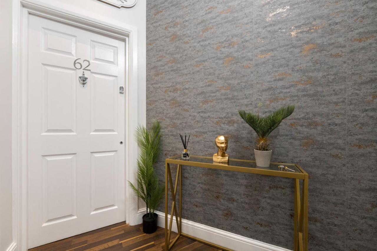 Central Located In City Of - Farringdon Station Apartment London