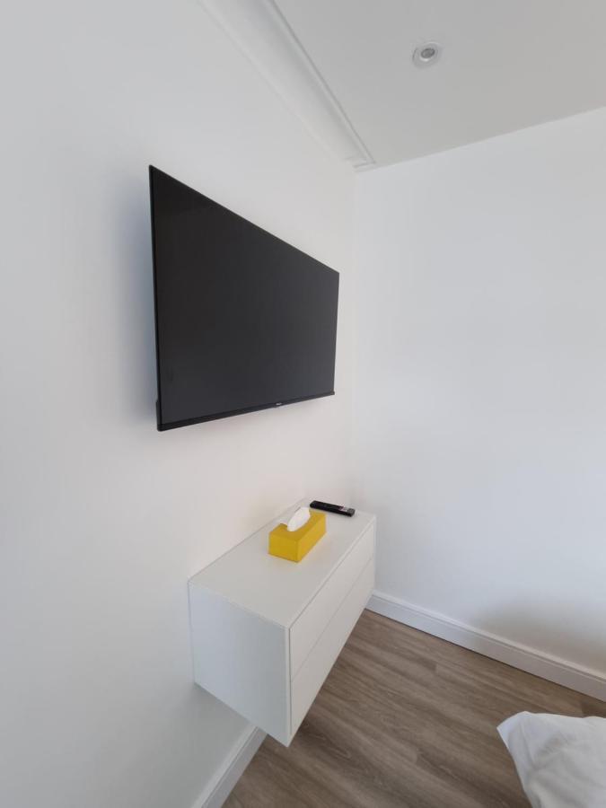 Cg Guest house London