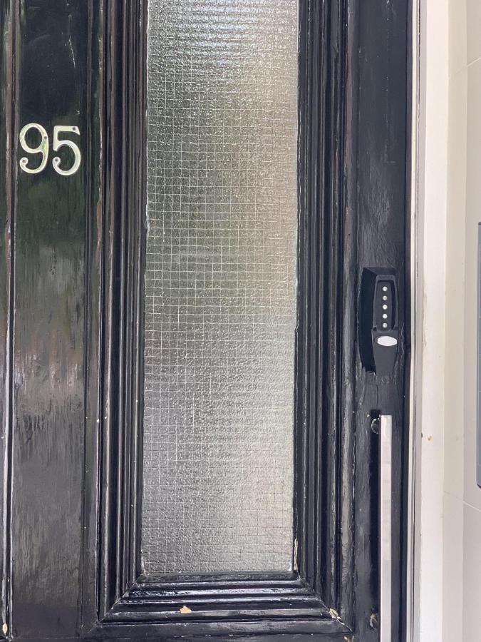 Apartment Lets - I4