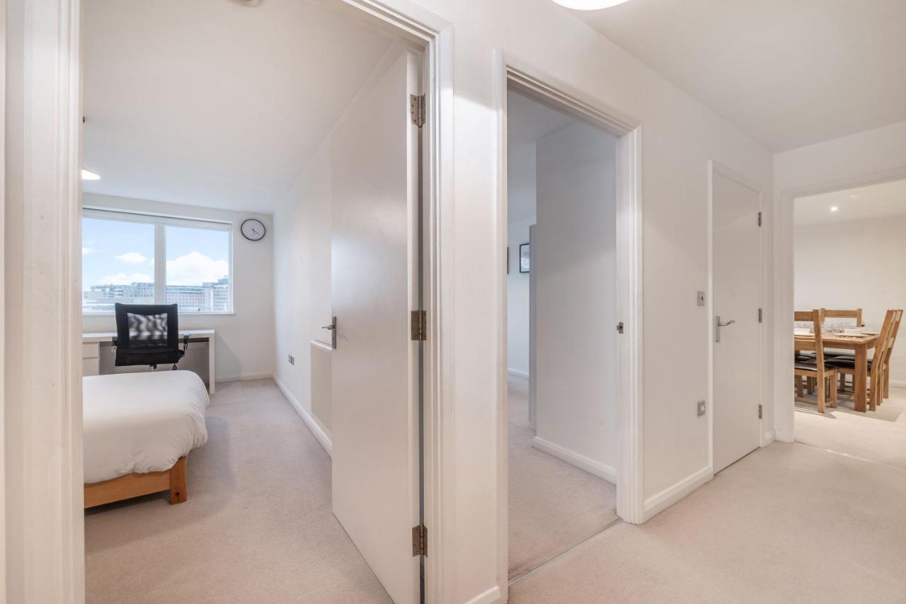 West Collection, Holland Park, Earls Court Apartment
