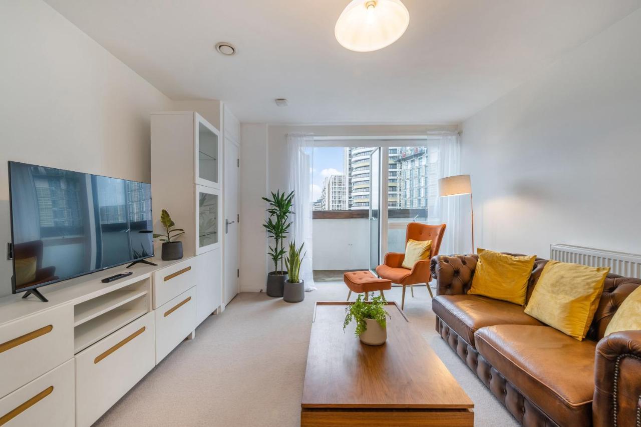 West Collection, Holland Park, Earls Court *