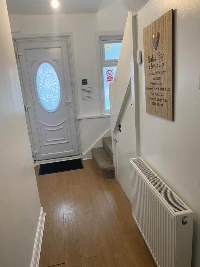 Hébergement de vacances Hameway House- Stunning 4 Bedroom House With A Spacious Kitchen Londres