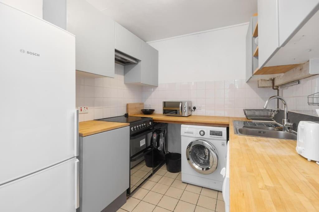 Apartment Beautiful Richmond Park Views &