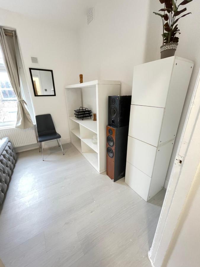 Lejlighed One Bedroom Flat Miles *