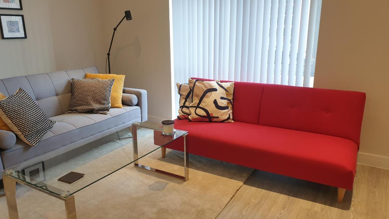 Leilighet Gorgeous Apartment, 5 Mins From Canada Water, Not Lewisham As Listed!