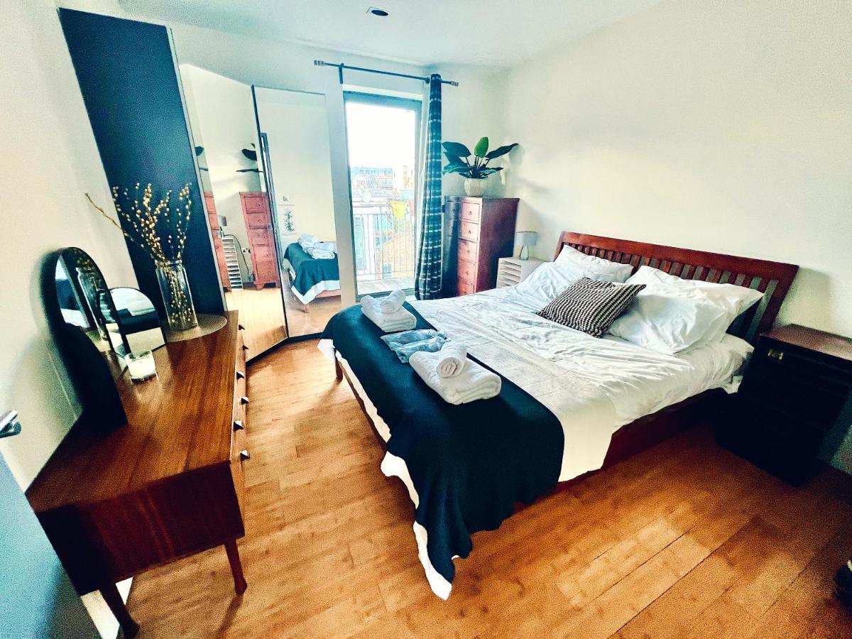 Zen Life With Urban Views - E8 Chic Londres