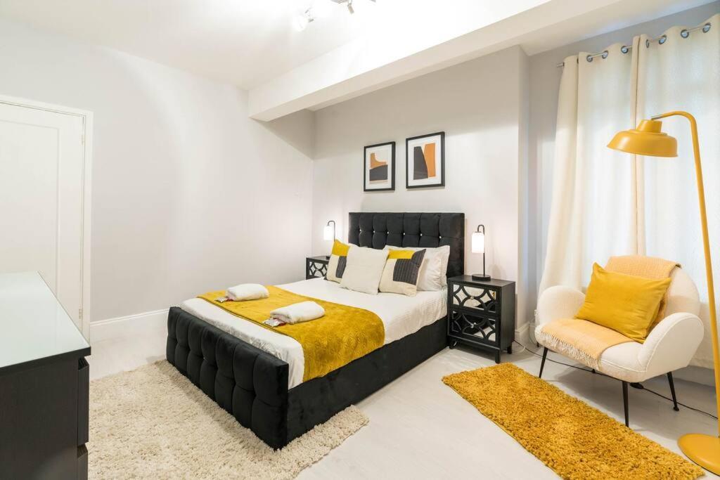 Exceptional Spacious Londra