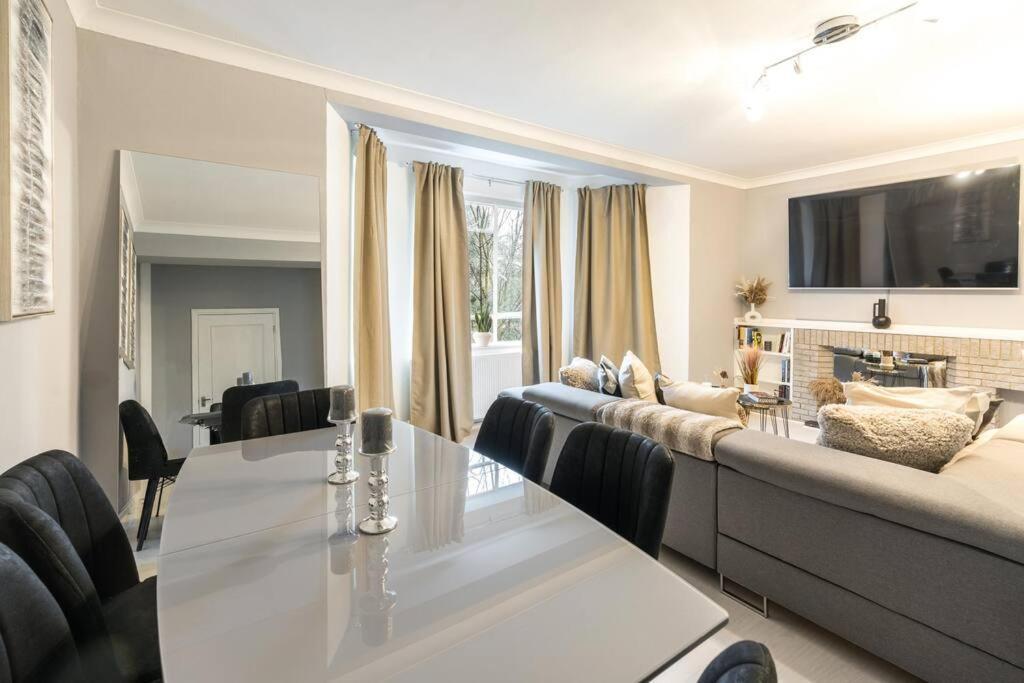 Exceptional Spacious Londra