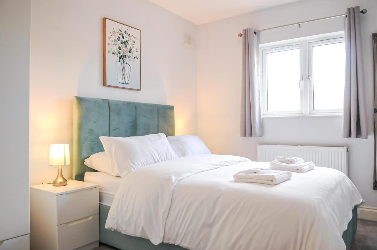 Appartement Luxury 5 Star - Parking, Garden, Nr Greater Metro Stations *