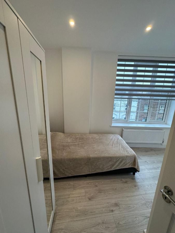 The Walworth Retreat- Cozy Flats In Leilighet London