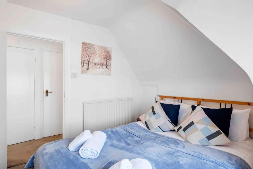 Duplex 3 Bedroom Flat Golders Appartamento