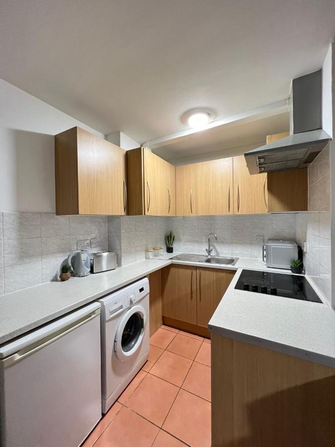 Lägenhet Lovely Studio Flat Cromwell Road London