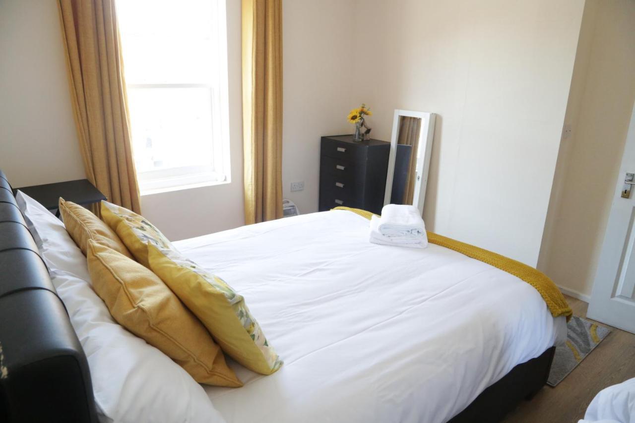 Canning Town Warms Cozy One Bedroom * Londen