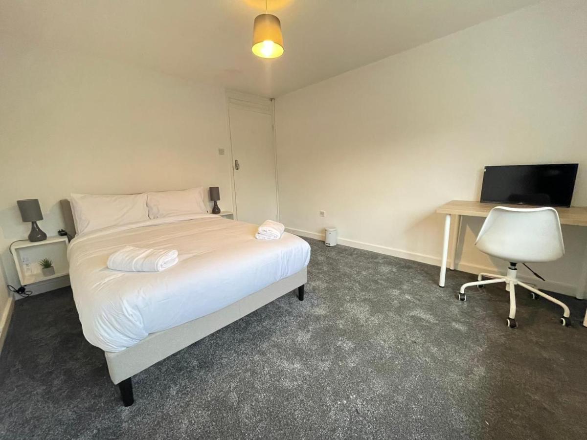 Séjour chez l'habitant Spacious Bedroom In Beckton Londres