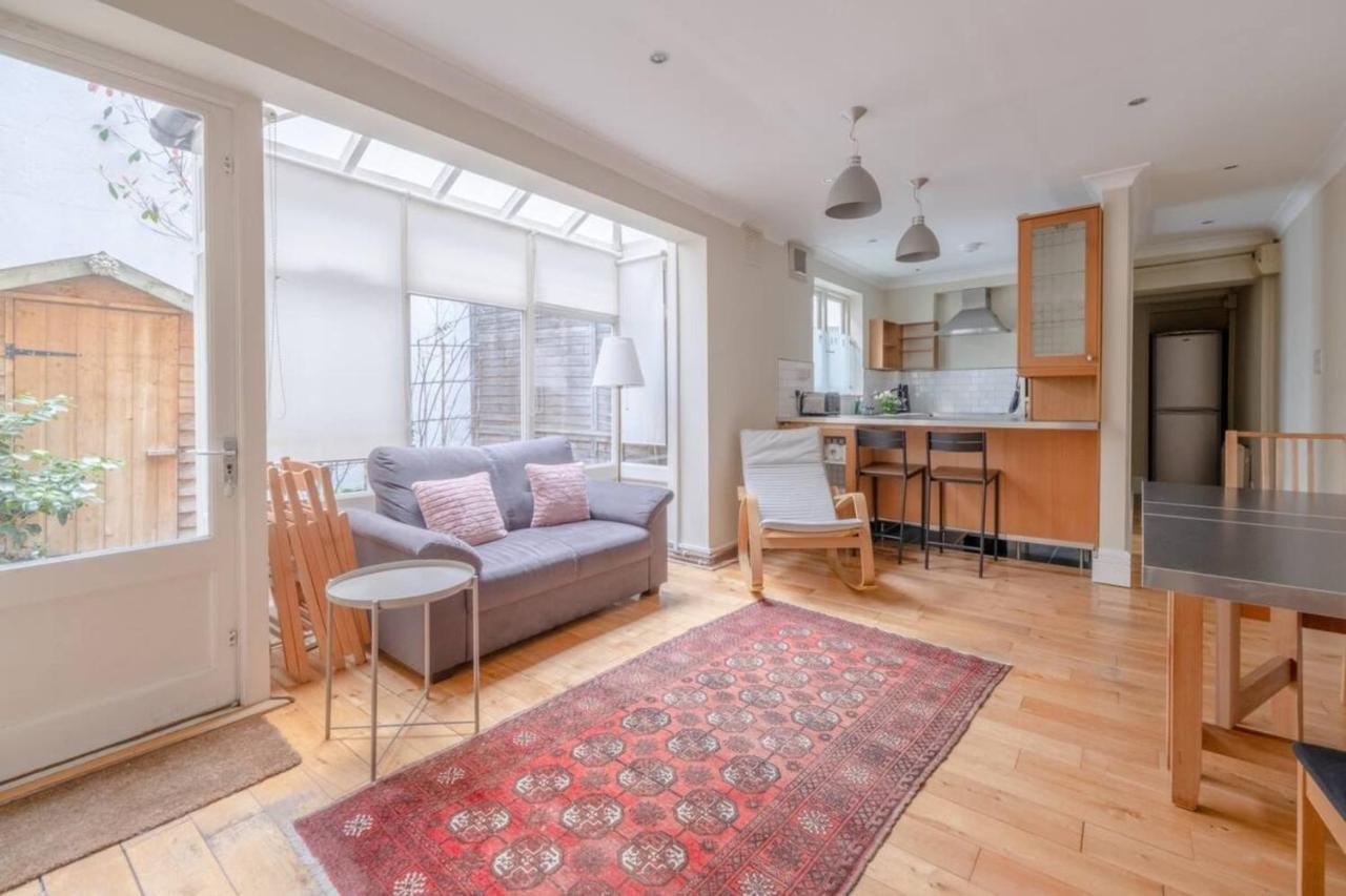 Leilighet Lovely 1 Bedroom With Patio - 10 Mins From Hyde Park London