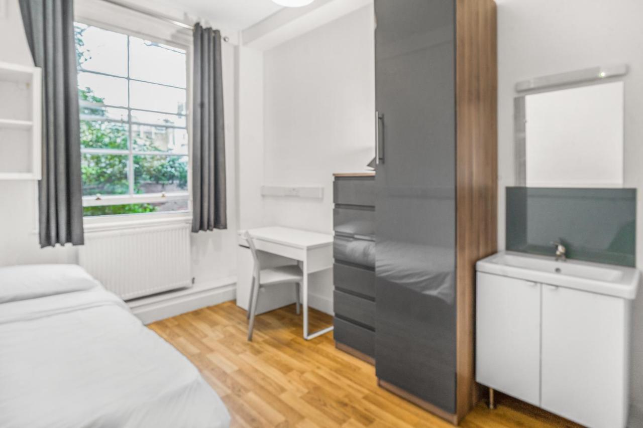 Bowden Court Londen