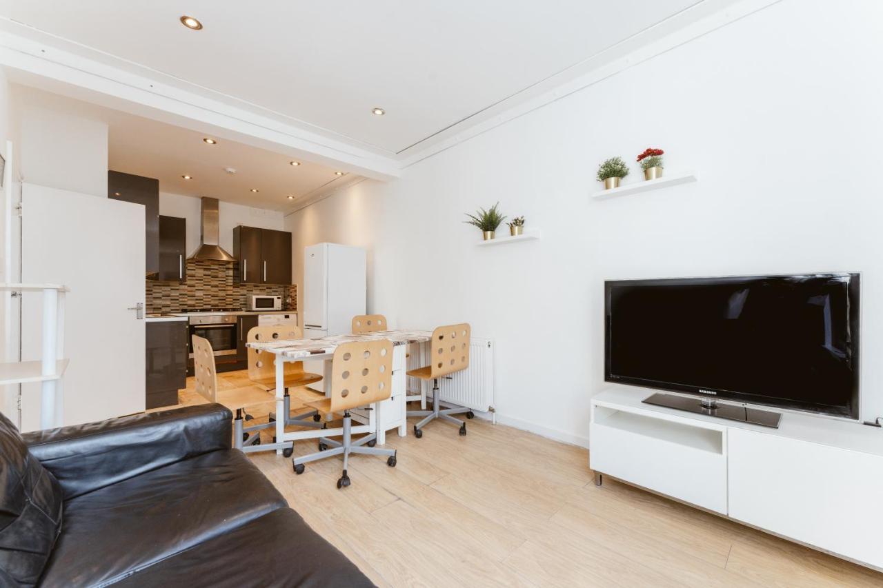 Gjestgiverier Mile End Double 27 London