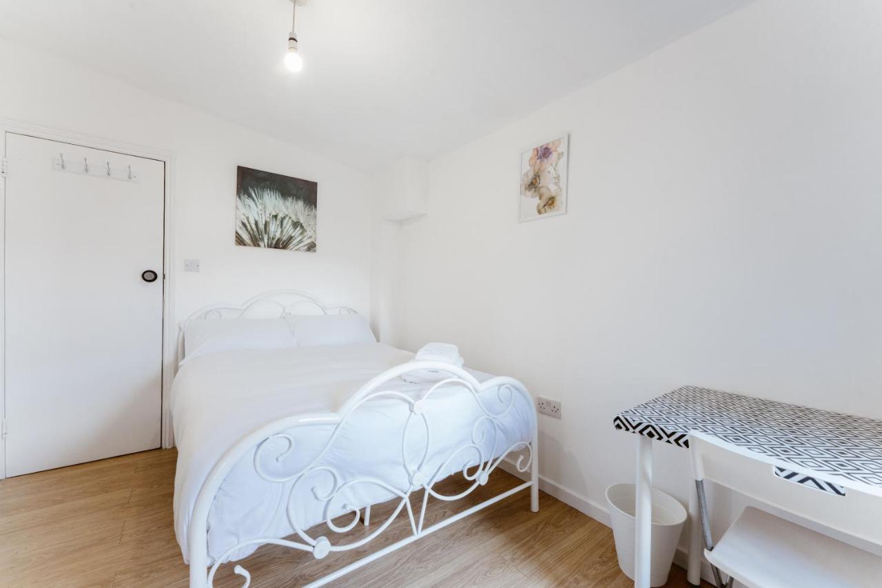 Mile End Double 27 * London