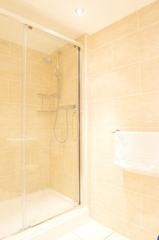 Curzon House 2* London