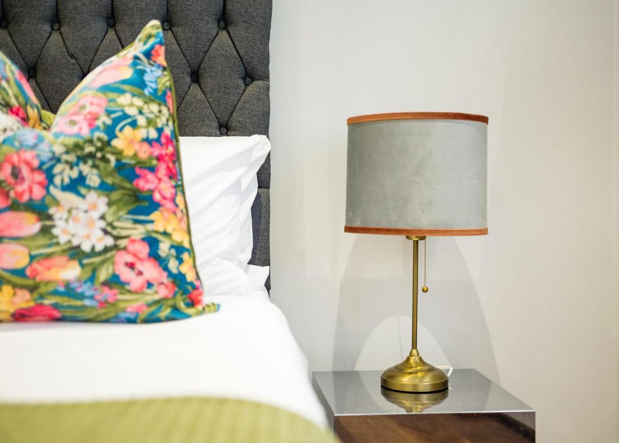 Modernized South Kensington * London