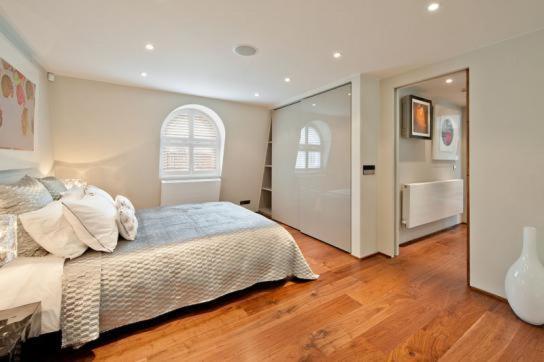 Modernized South Kensington Leilighet London