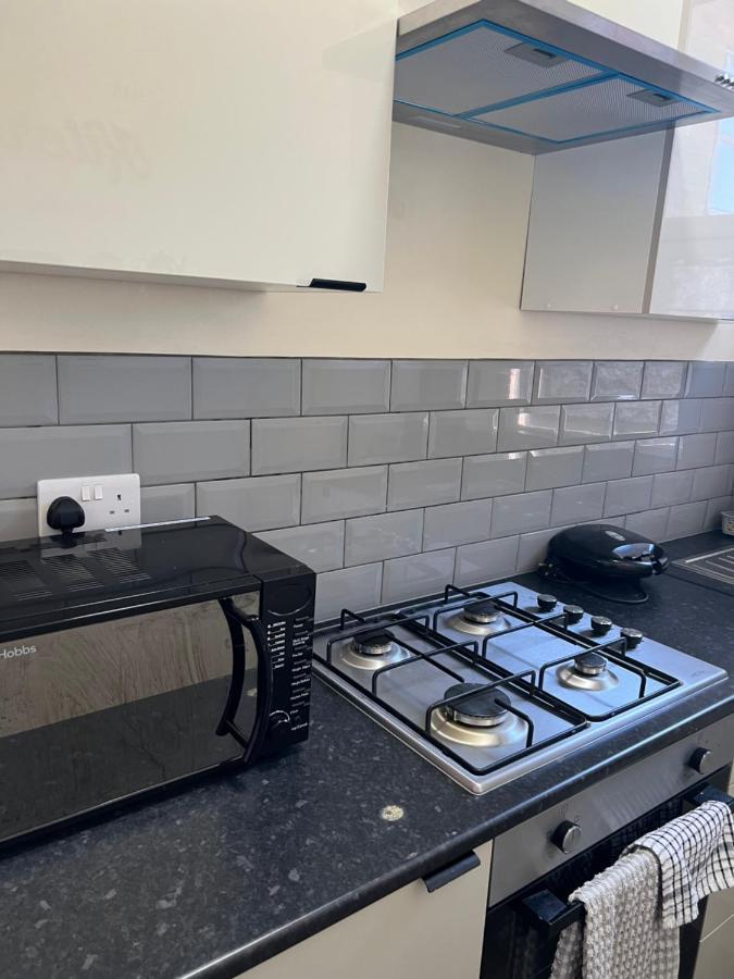 Small Cosy 2 Flat With 2 Double Beds Lejlighed *
