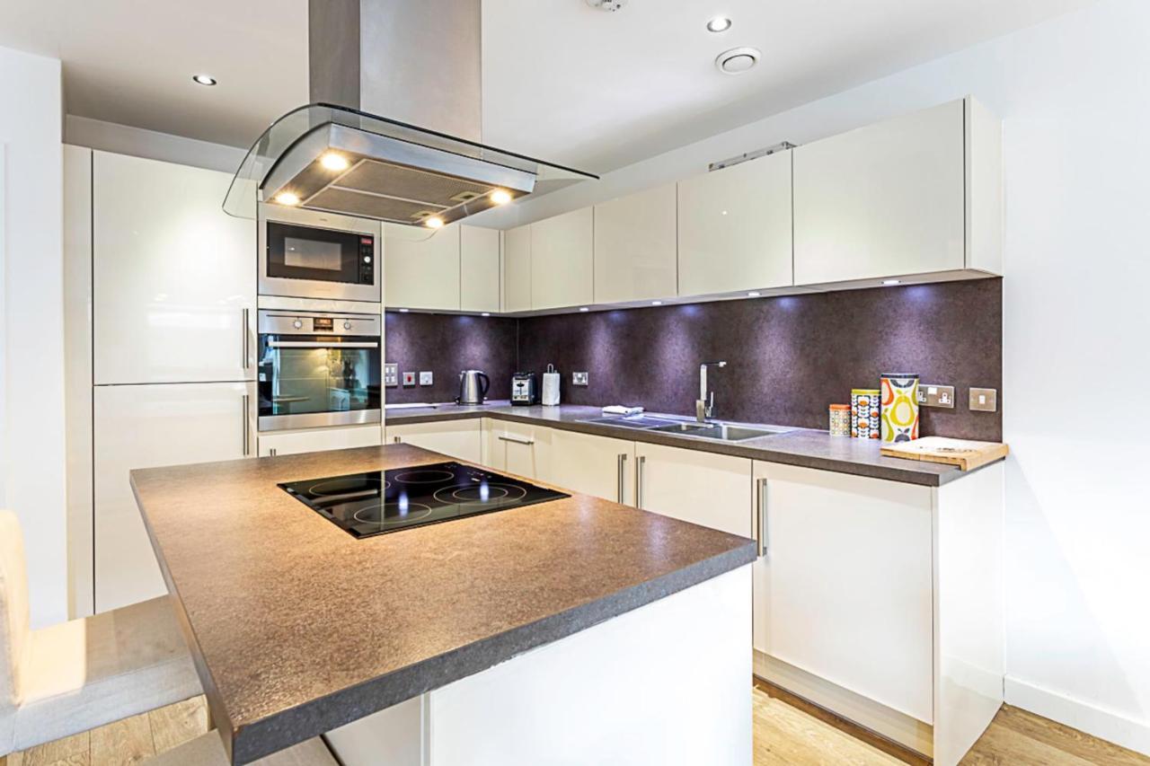 Leilighet Beautiful Open Plan Garden Flat