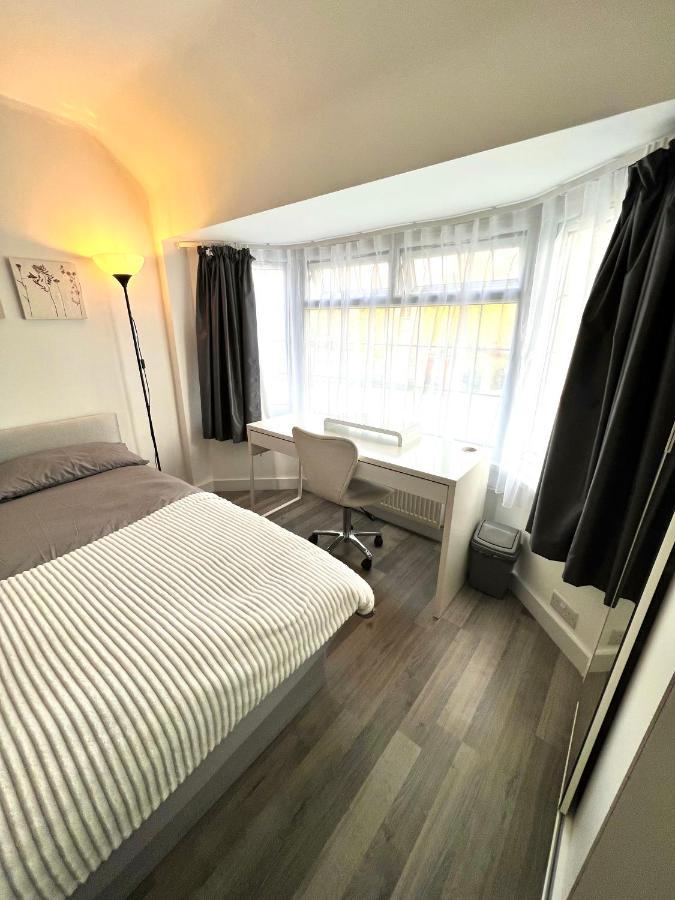 Comfortable Double For One Person Affittacamere