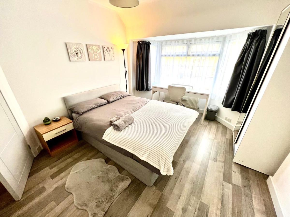 Comfortable Double For One Person Londres