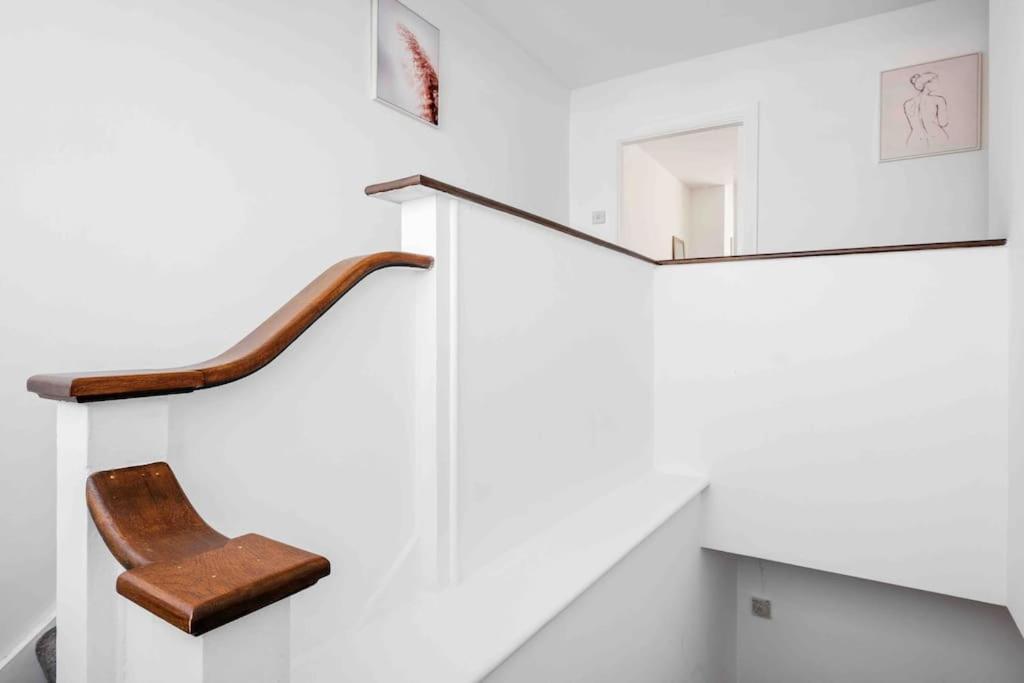 Appartamento Duplex 3 Bedroom Flat Golders *