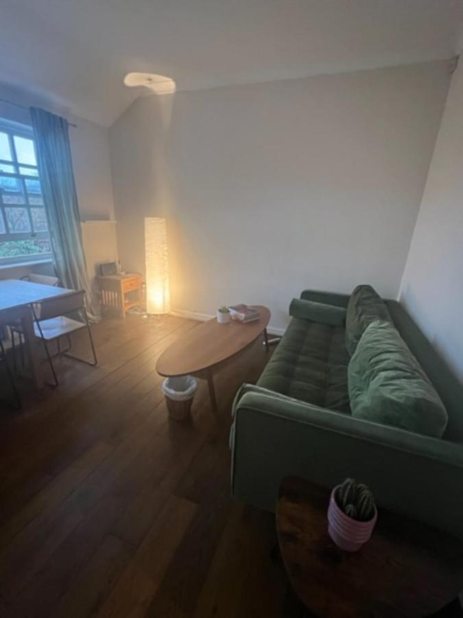 Peaceful 1 Bedroom Flat Near Highbury And Islington Apartment *