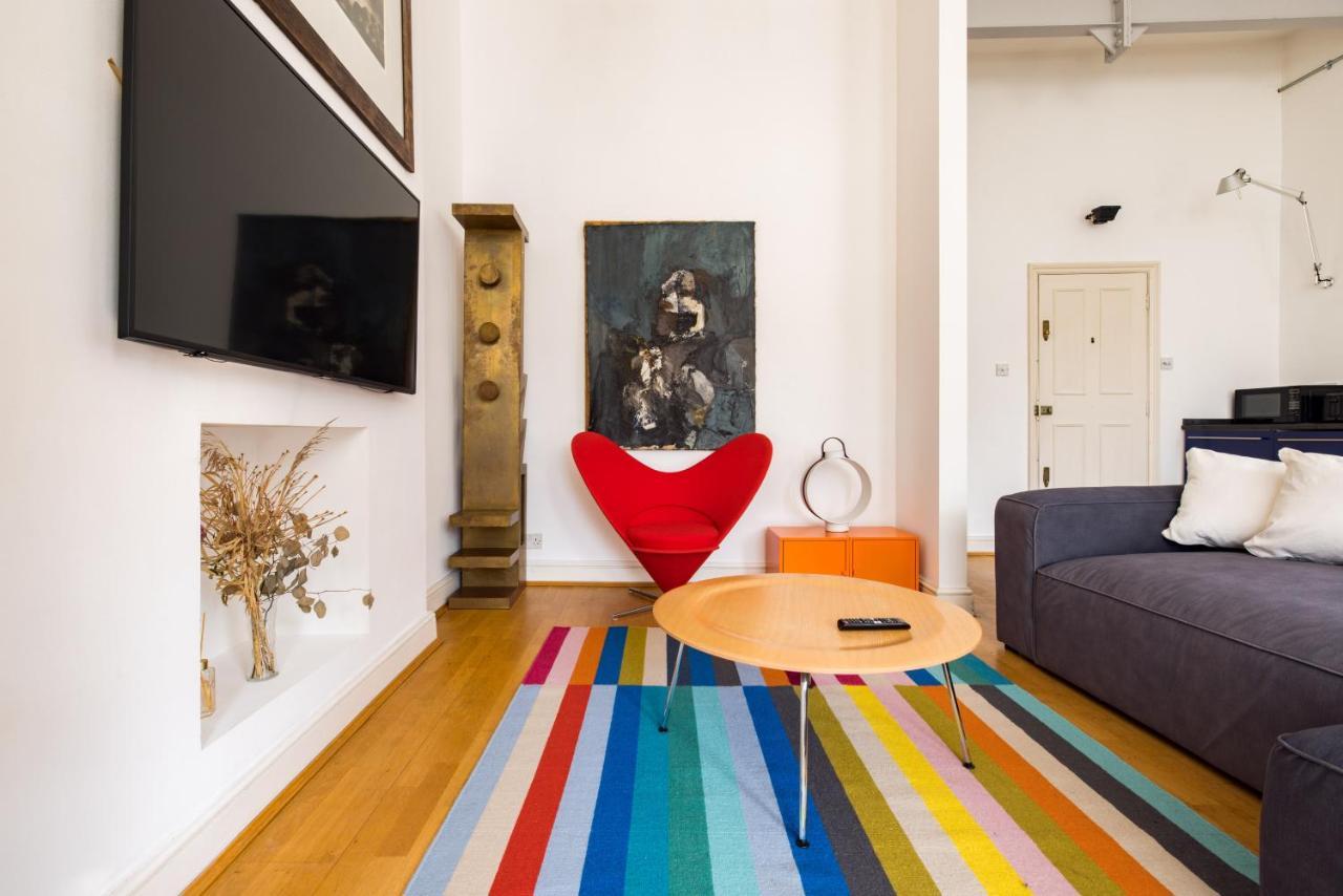 Stylish & Spacious Notting Hill Loft Lägenhet