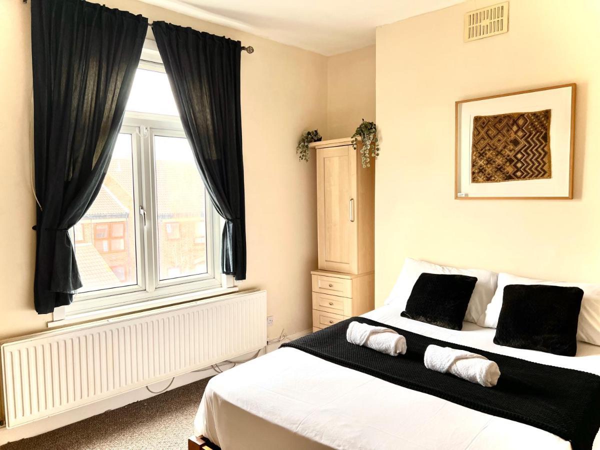 Apartment Aldgate
