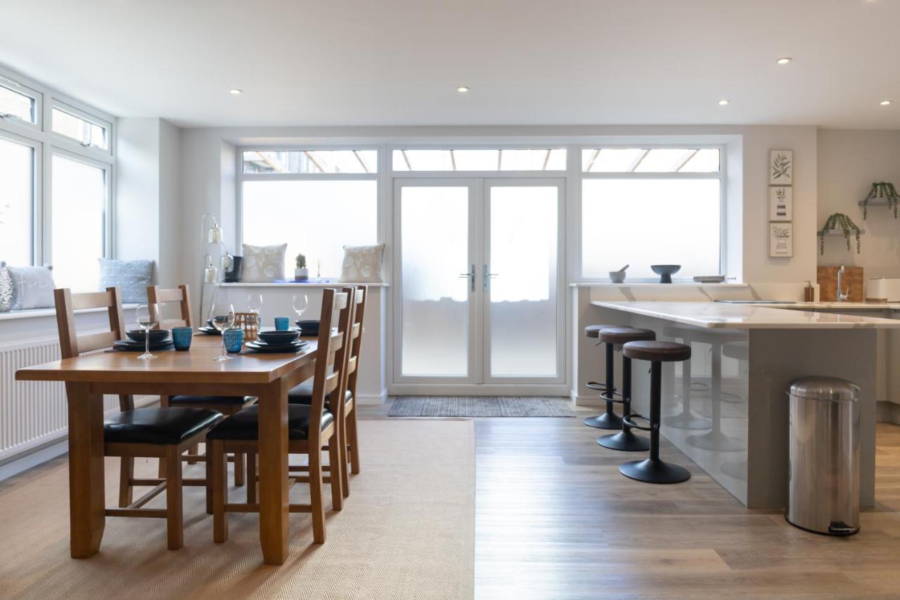 Amazing New Spacious In Se1 Londra