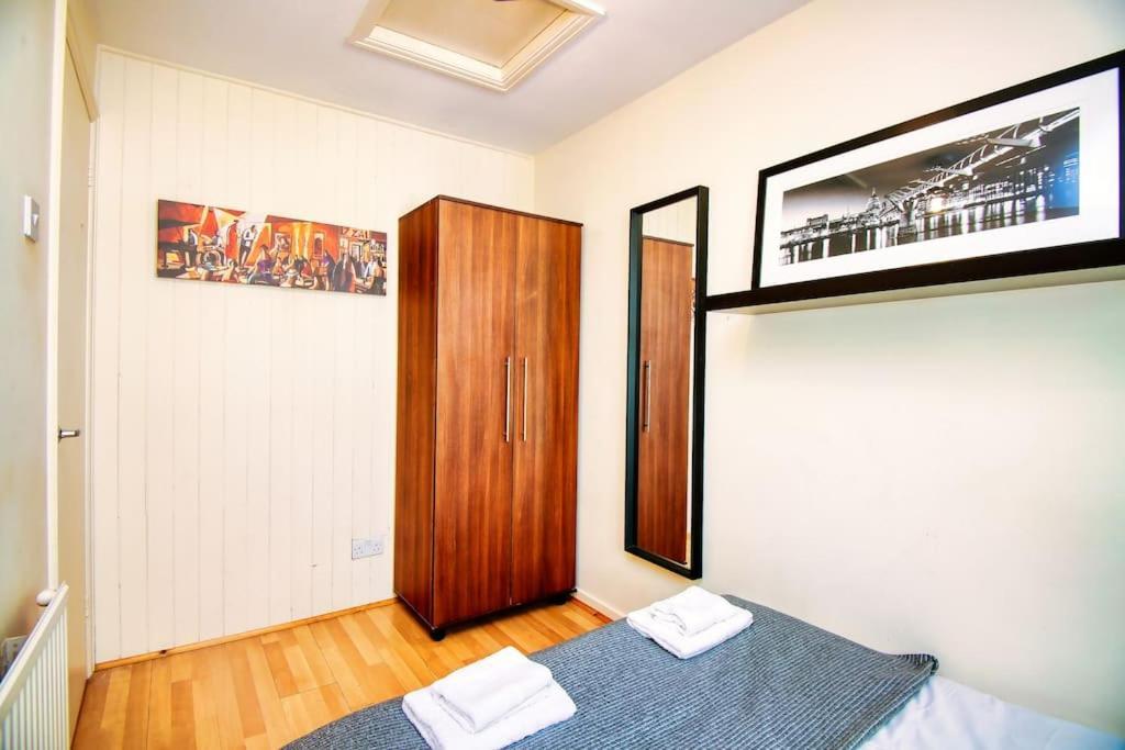 Apartment 2 Bed Camden Mews *