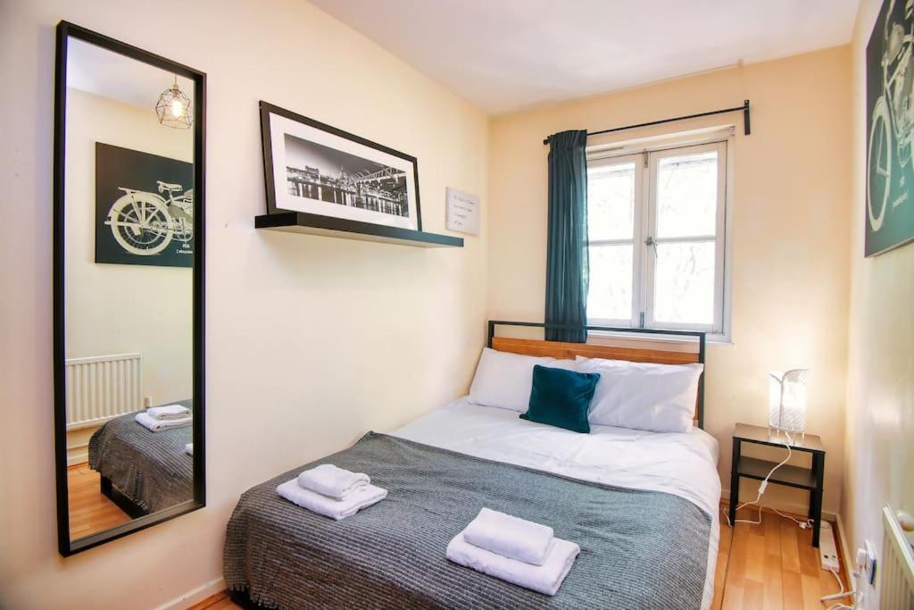 2 Bed Camden Mews *