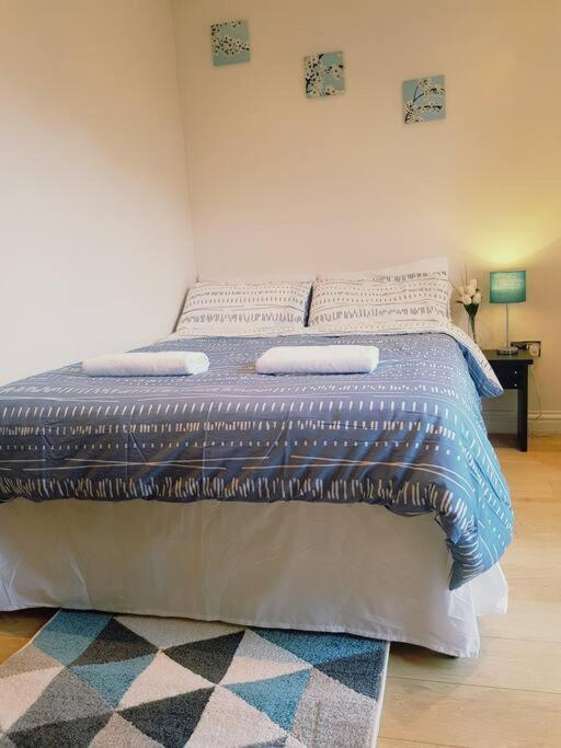 Modern In Great Location In Appartement