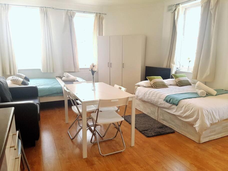 Apartment Excellent Flat In London