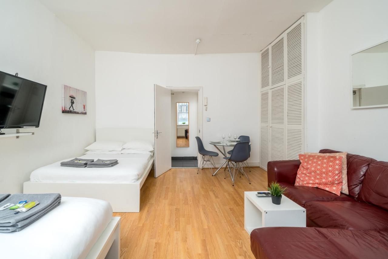 Soho Sleeps 4, Covent Garden & Leicester Square * London