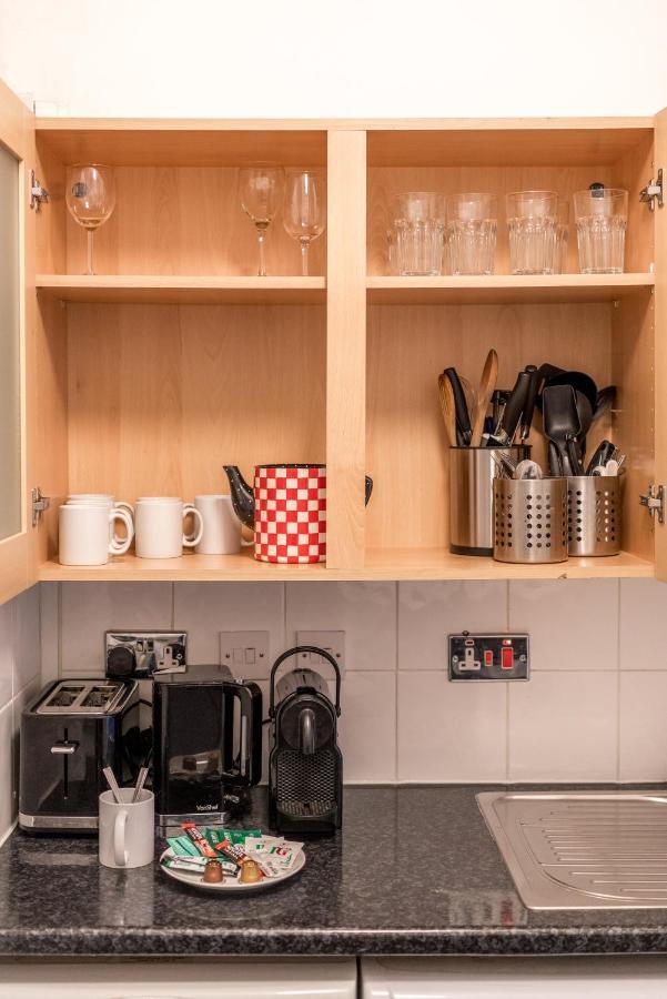 Soho Sleeps 4, Covent Garden & Leicester Square * London