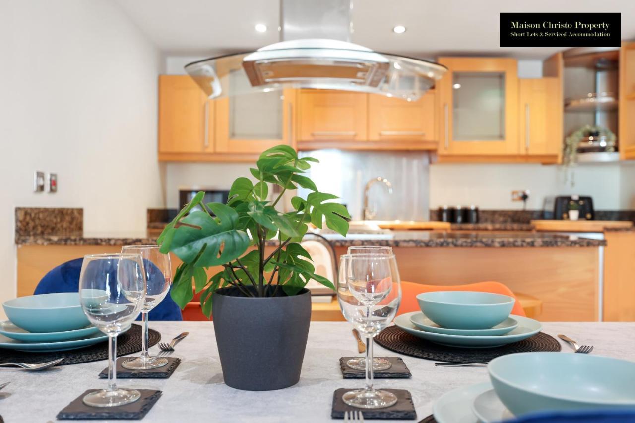 Weekly Or Monthly Stays, London, Canary Wharf - Sleeps 6- 2bedroom, Free Parking, Serviced By Maison Christo Lägenhet *
