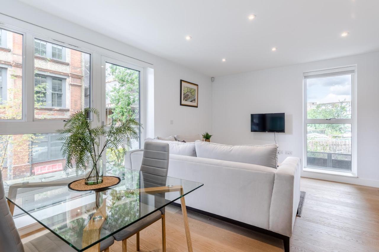 Stayinn Aldgate * London
