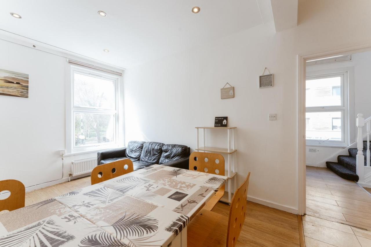 Mile End Double 27 * London