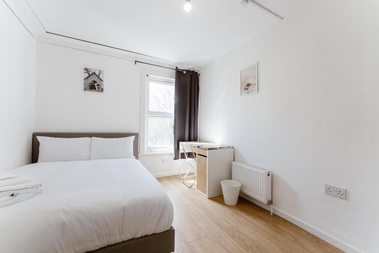 Mile End Double 27 London