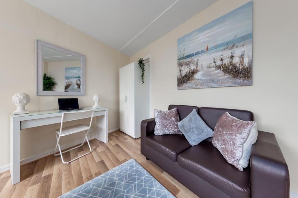 Hyde Park 4 Bedroom Superior Leilighet *
