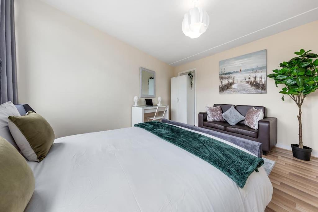 Hyde Park 4 Bedroom Superior Leilighet