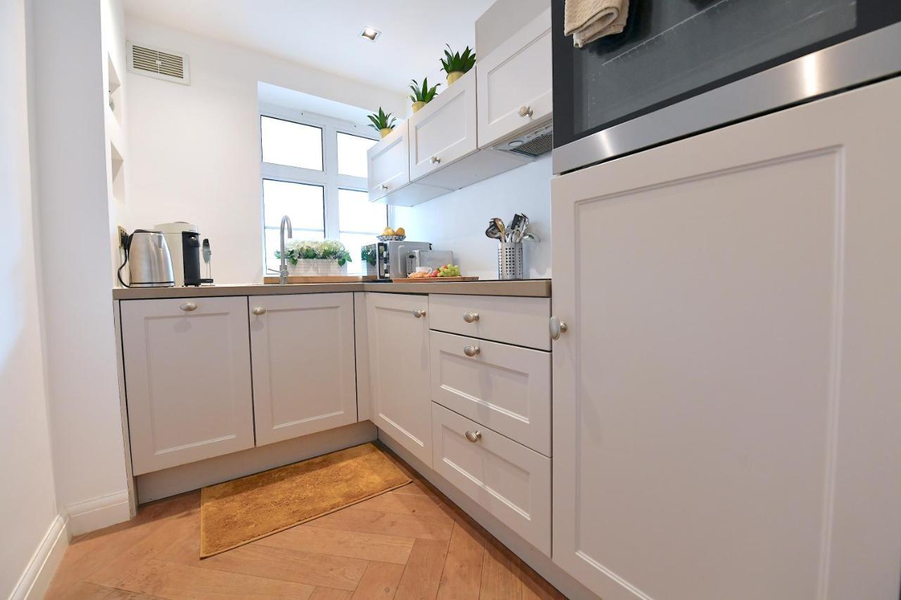 Stunning 2 Bed Art Deco In Earl's Ct By Jen's Homes 4 * Londres