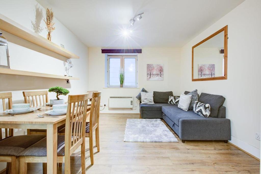 Appartamento Waterloo 2 Bedroom Londra