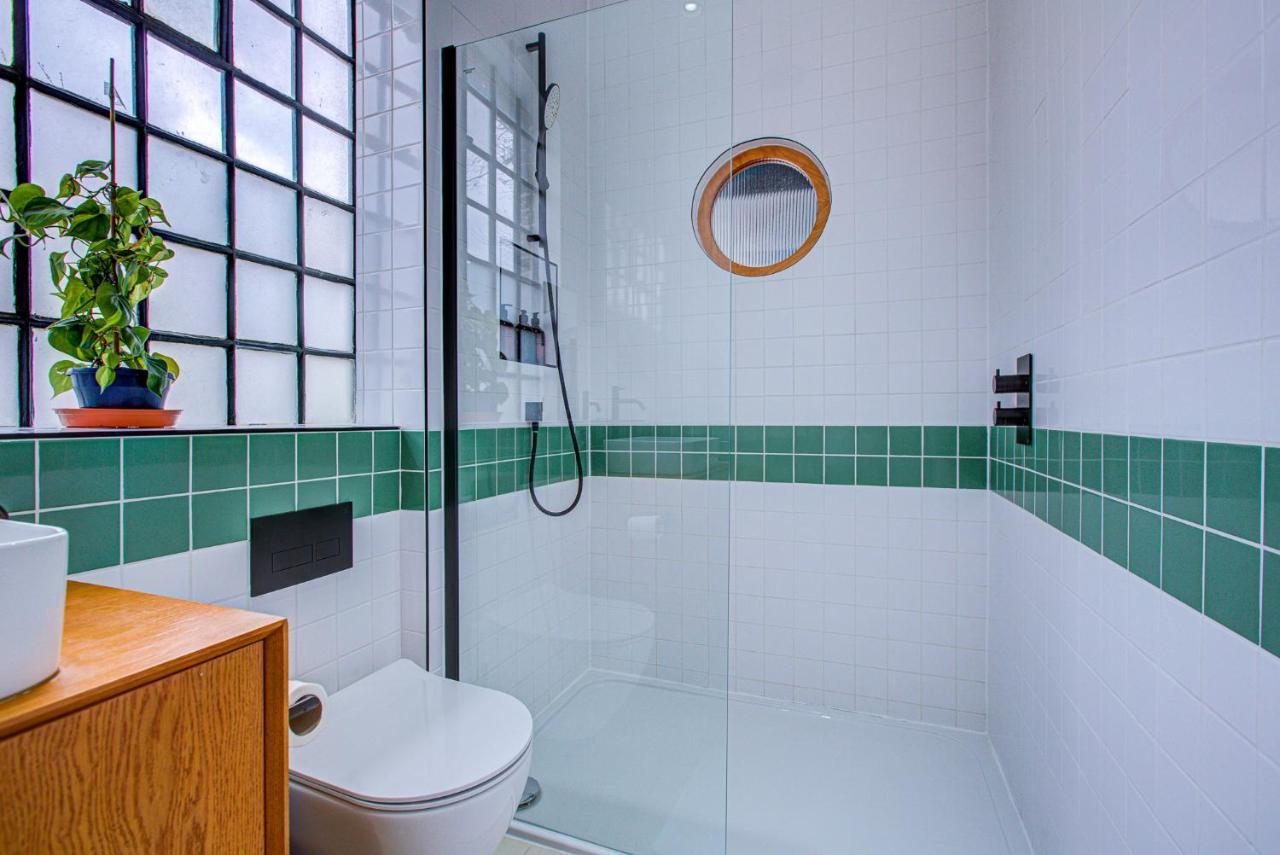 Stunning Penthouse Close To Queen's Park - Mega Fast Internet Leilighet